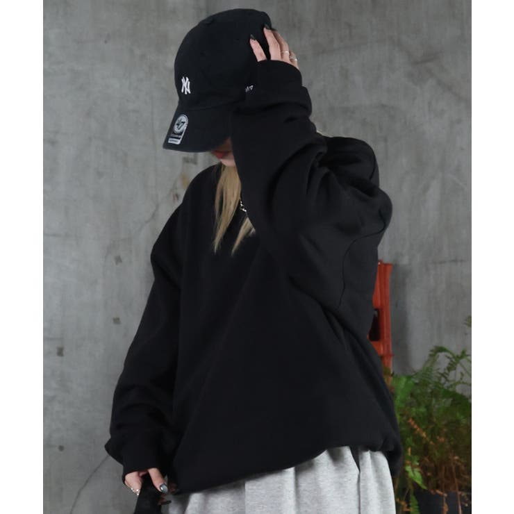 ILL S(イルズ)裏起毛 ハートワンポイント刺繍クルーネックスウェット | SHIFFON  | 詳細画像9 