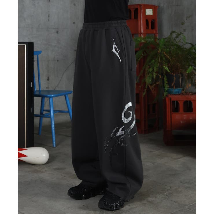 ILL S(イルズ)メタルプリント トライバルワイドスウェットパンツ | SHIFFON  | 詳細画像1 