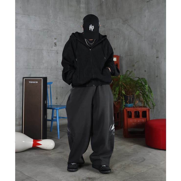 ILL S(イルズ)メタルプリント トライバルワイドスウェットパンツ | SHIFFON  | 詳細画像10 