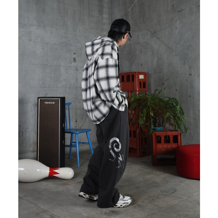 ILL S(イルズ)メタルプリント トライバルワイドスウェットパンツ | SHIFFON  | 詳細画像16 