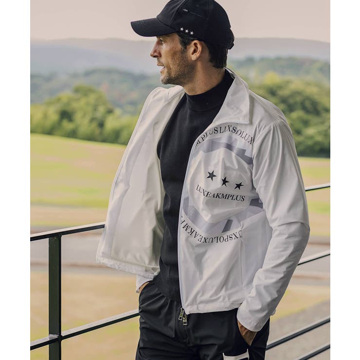 LUXEAKMPLUS リュクスエイケイエムプラス サークルロゴウィンド