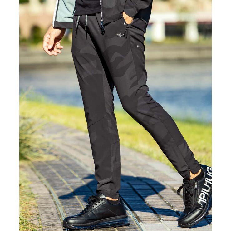 ブラックカモ | 1PIU1UGUALE3 RELAX ウノピゥウノウグァーレトレ | SHIFFON 