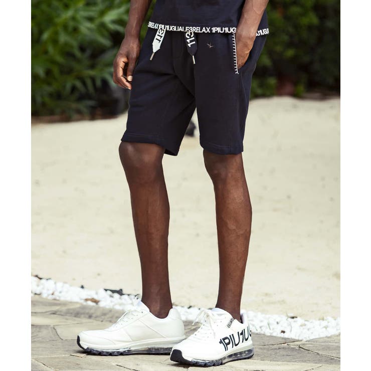 ブラック | 1PIU1UGUALE3 RELAX ウノピゥウノウグァーレトレ | SHIFFON 