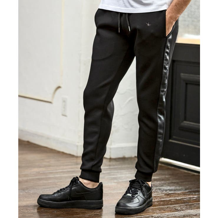 ブラック | 1PIU1UGUALE3 RELAX ウノピゥウノウグァーレトレ | SHIFFON 