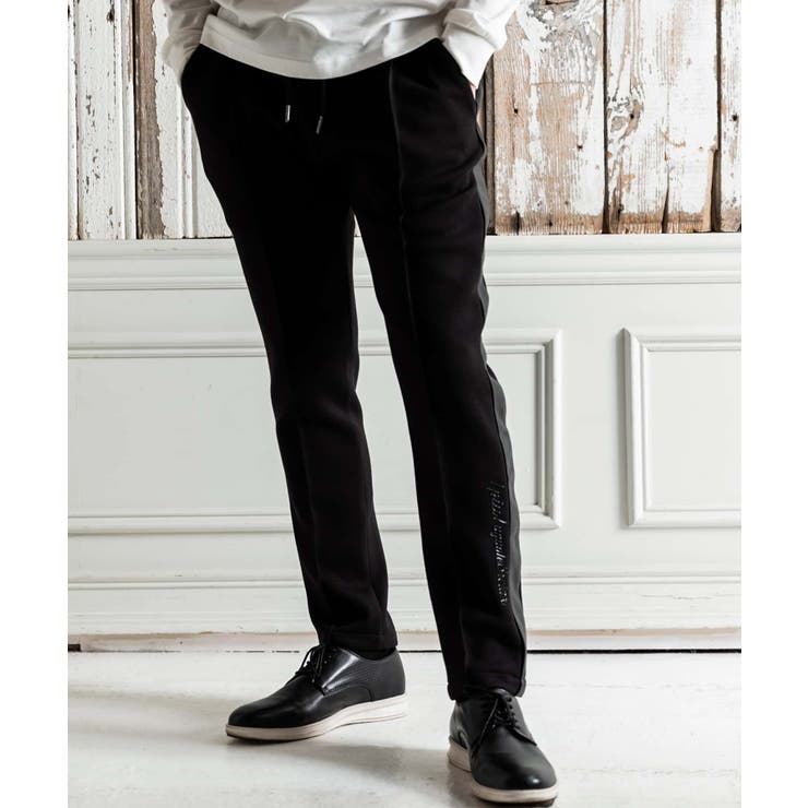 ブラック | 1PIU1UGUALE3 RELAX ウノピゥウノウグァーレトレ | SHIFFON 