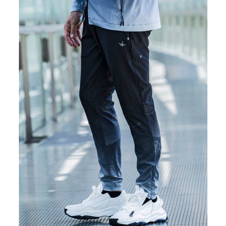 ブラック | 1PIU1UGUALE3 RELAX ウノピゥウノウグァーレトレ | SHIFFON 