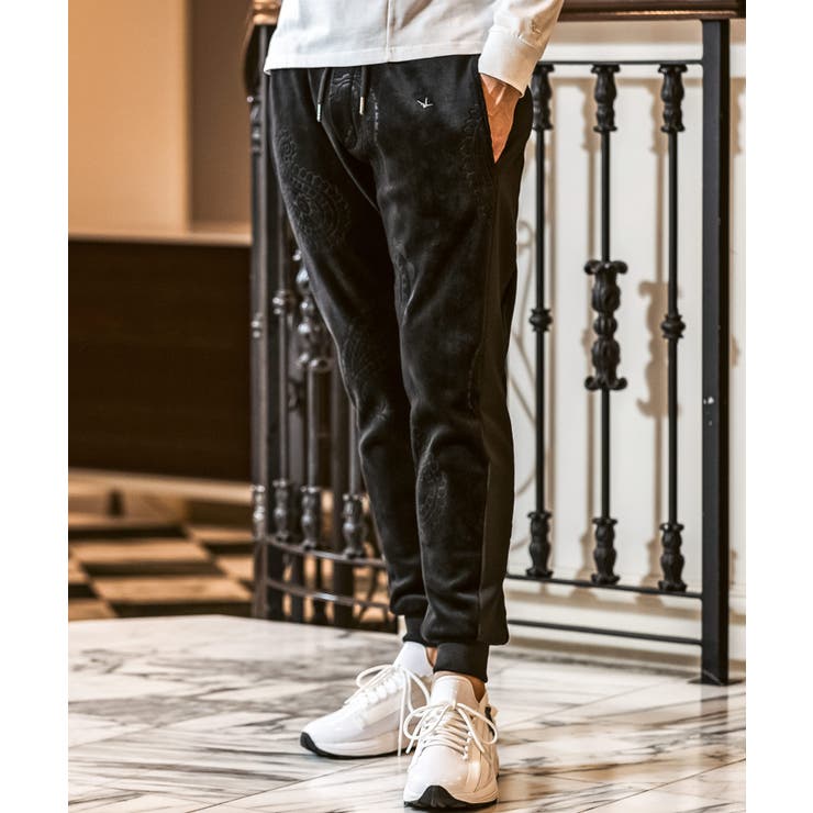 ブラック | 1PIU1UGUALE3 RELAX ウノピゥウノウグァーレトレ | SHIFFON 