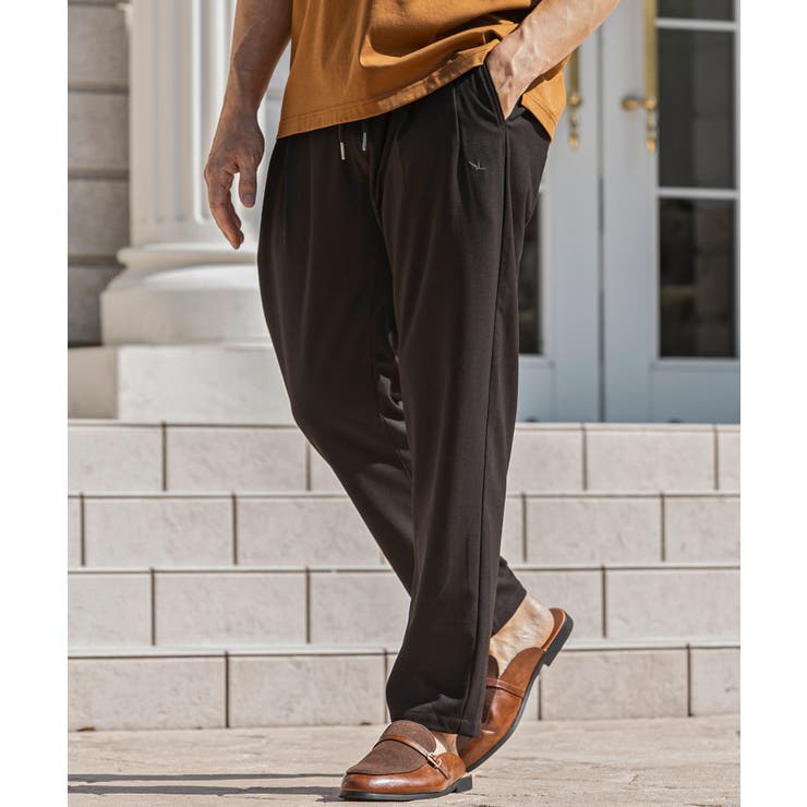 ブラック | 1PIU1UGUALE3 RELAX ウノピゥウノウグァーレトレ | SHIFFON 