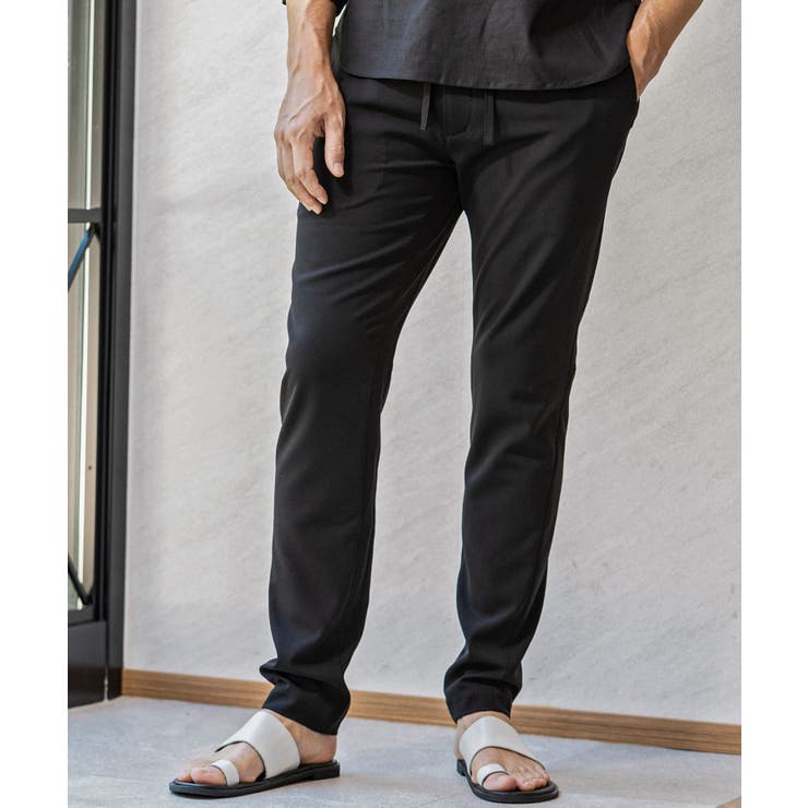 ブラック | 1PIU1UGUALE3 RELAX ウノピゥウノウグァーレトレ | SHIFFON 