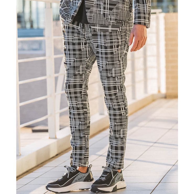 ブラック | 1PIU1UGUALE3 RELAX ウノピゥウノウグァーレトレ | SHIFFON 