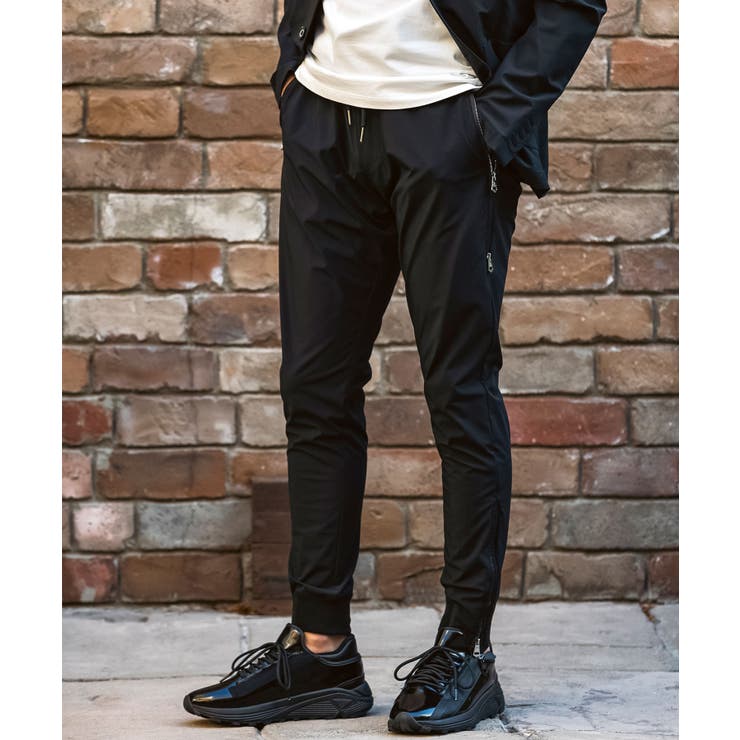 ブラック | 1PIU1UGUALE3 RELAX ウノピゥウノウグァーレトレ | SHIFFON 