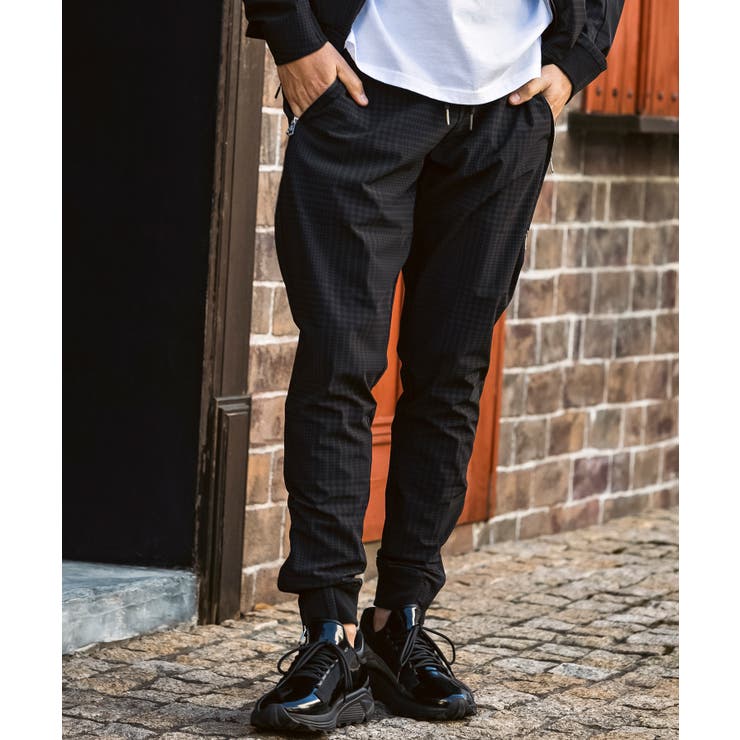 ブラック系 | 1PIU1UGUALE3 RELAX ウノピゥウノウグァーレトレ | SHIFFON 