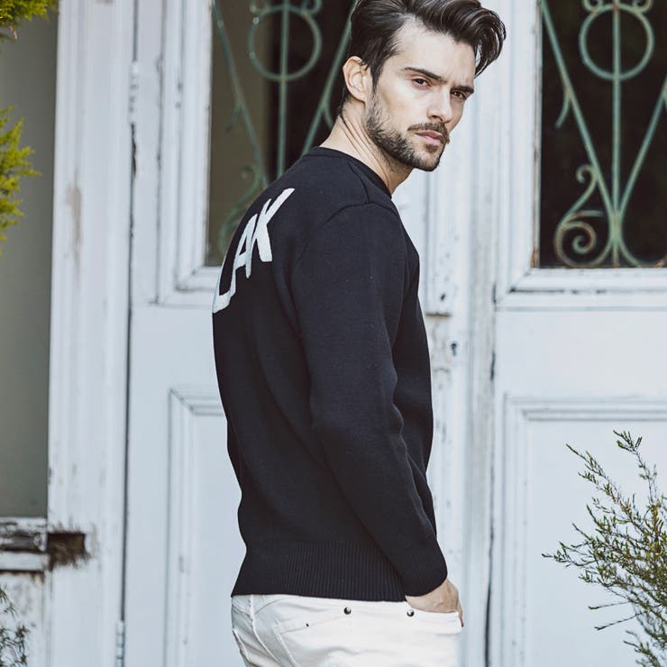 1PIU1UGUALE3 RELAX サガラ刺繍ロゴクルーネックニット[品番