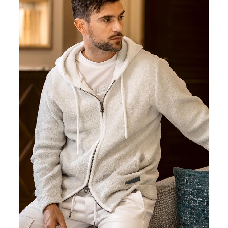 ホワイト | 1PIU1UGUALE3 RELAX ウノピゥウノウグァーレトレ | SHIFFON 