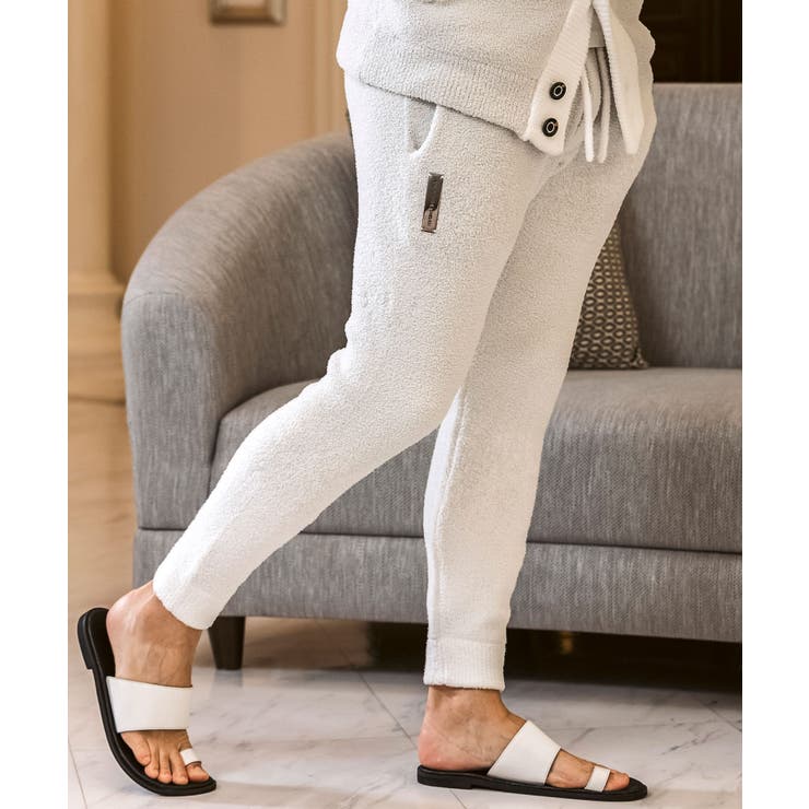 ホワイト | 1PIU1UGUALE3 RELAX ウノピゥウノウグァーレトレ | SHIFFON 