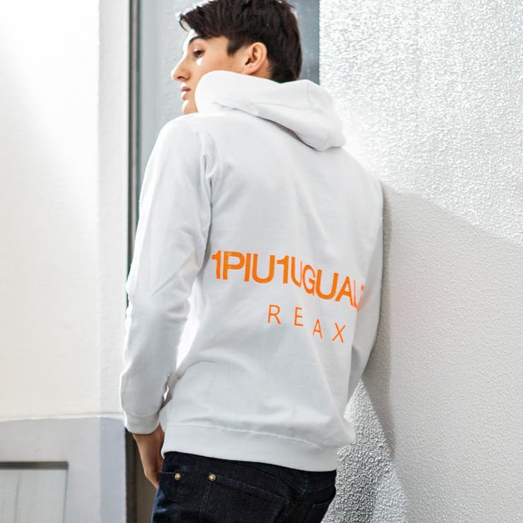 1PIU1UGUALE3 RELAX ネオンカラーバックロゴプルオーバーパーカー[品番