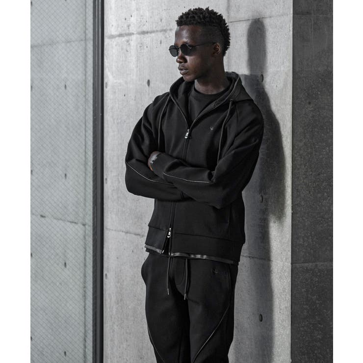 ブラック | 1PIU1UGUALE3 RELAX ウノピゥウノウグァーレトレ | SHIFFON 