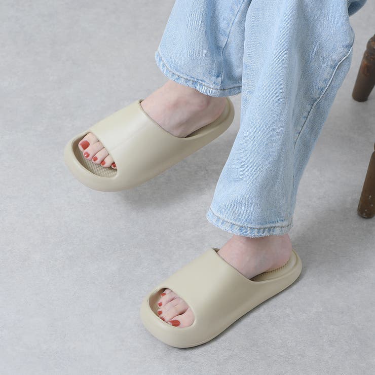 レディースベージュ