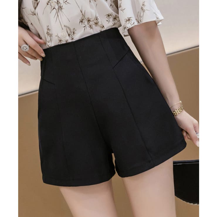 ブラック | 冬新作 ハイウエスト タックショートパンツ | ShopNikoNiko