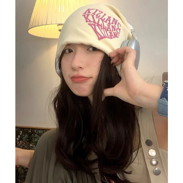 ホワイト | 冬新作 英字ハート型 ビーニー | ShopNikoNiko