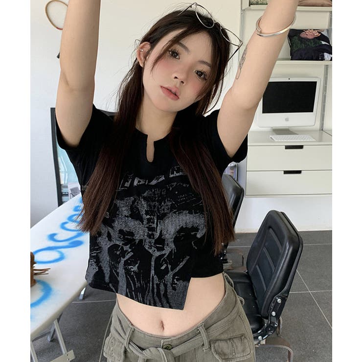 ブラック | 冬新作 スリットネック ショート丈 | ShopNikoNiko