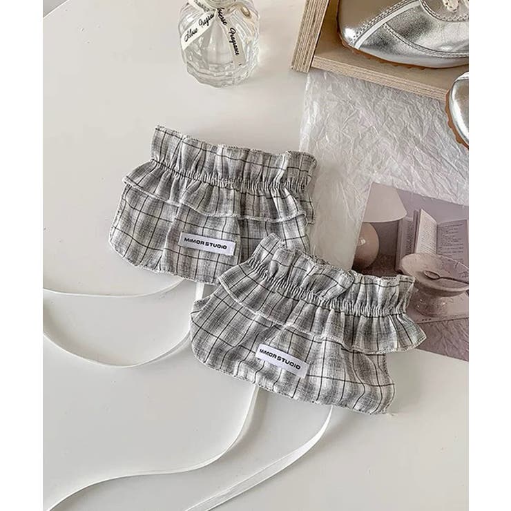 グレー | 冬新作 ロゴワッペン付き シュシュ | ShopNikoNiko