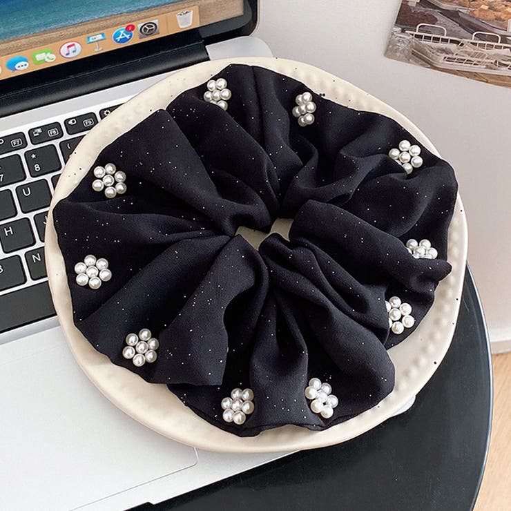 ブラック | シュシュ ヘアゴム パール付き | shoppinggo