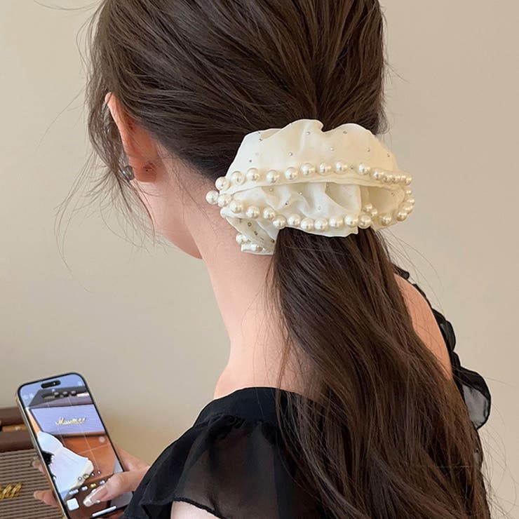 アイボリー | シュシュ ヘアゴム パール付き | shoppinggo