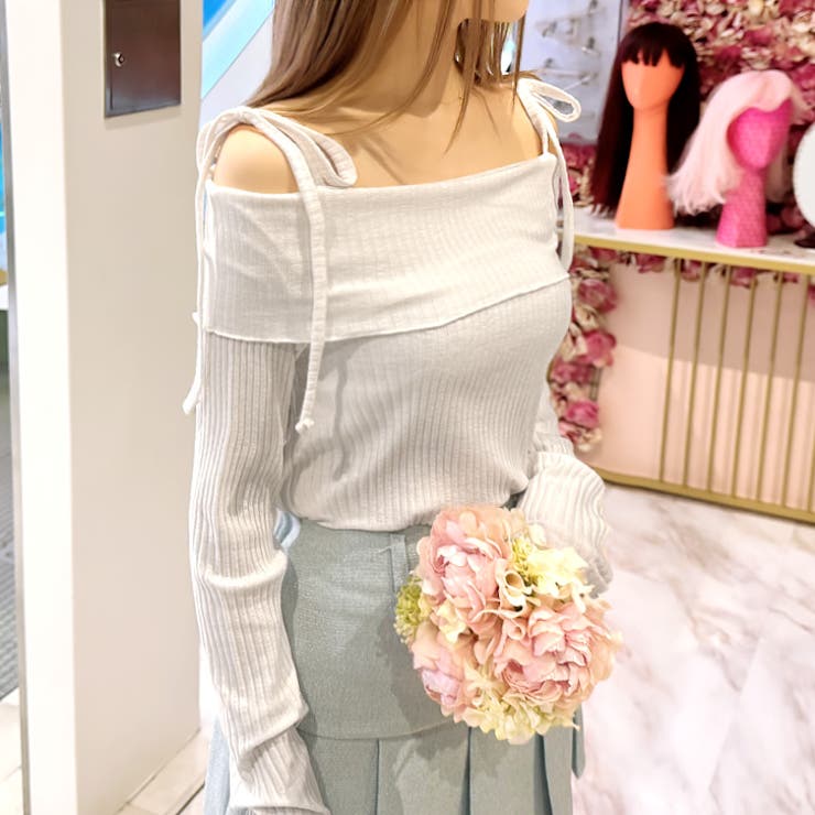 ホワイト | 【17307】メロウフリルオフショルトップス	 | SneepDip