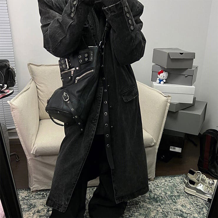 ユニセックス☆ダーク スタッズ ライダース バケット ショルダーバッグ | 17kg | 詳細画像4 