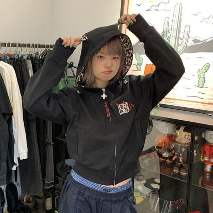 2025秋☆甘辛系ガールズ☆パーカー ヒョウ柄デビル風 フード付き