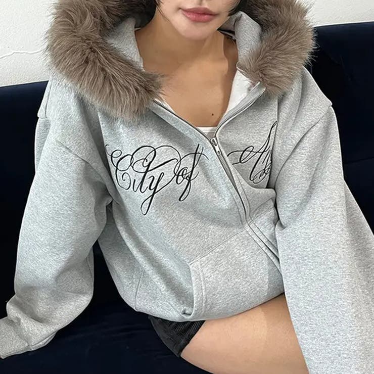 甘辛系ガールズ☆保温裏起毛！大きめファー付き英字ジップパーカーアウター | 17kg | 詳細画像8 