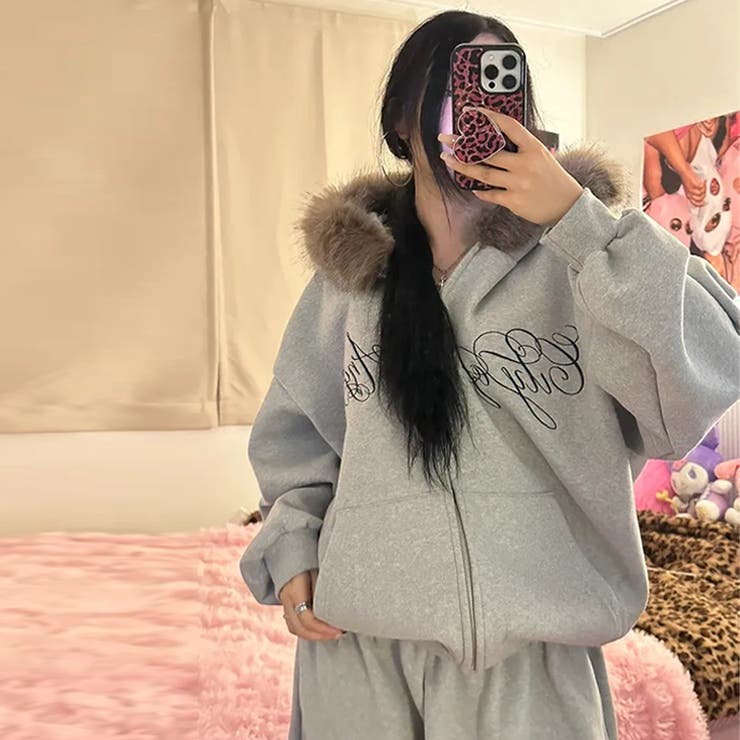 甘辛系ガールズ☆保温裏起毛！大きめファー付き英字ジップパーカーアウター | 17kg | 詳細画像11 