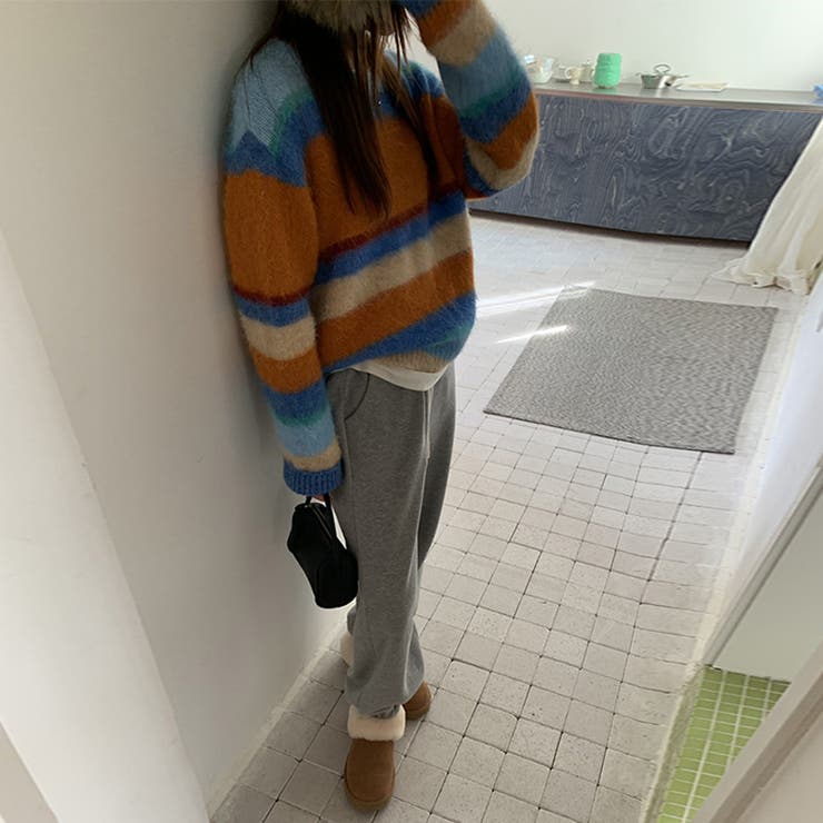 自由で個性的なスタイルを演出レインボー配色コントラストボーダーふわふわニットトッ… | 17kg | 詳細画像8 