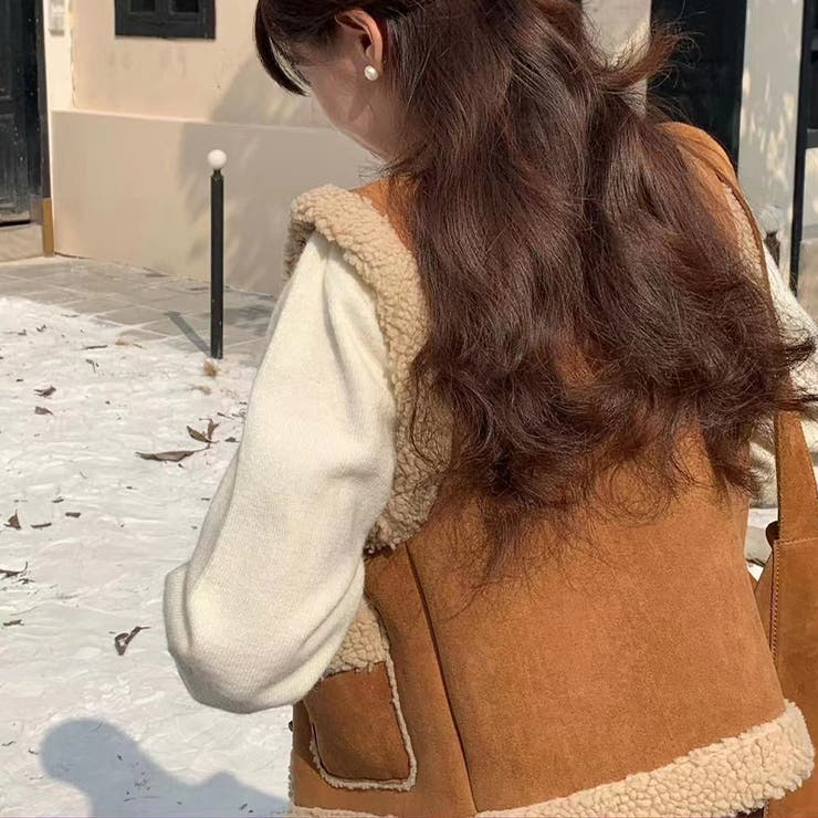 大人っぽく洗練された☆シープボア×フェイクファー牛角ボタン ベスト／ジレ | 17kg | 詳細画像5 