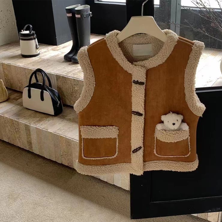 大人っぽく洗練された☆シープボア×フェイクファー牛角ボタン ベスト／ジレ | 17kg | 詳細画像16 