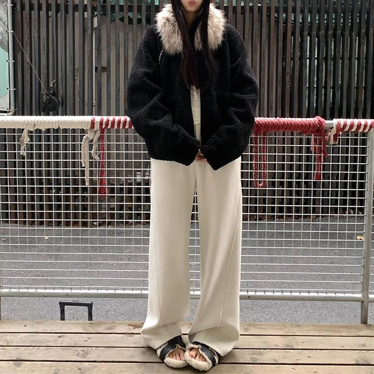 大人っぽく洗練された☆ファー付き 小粒ボア ムートン風コート | 17kg | 詳細画像2 