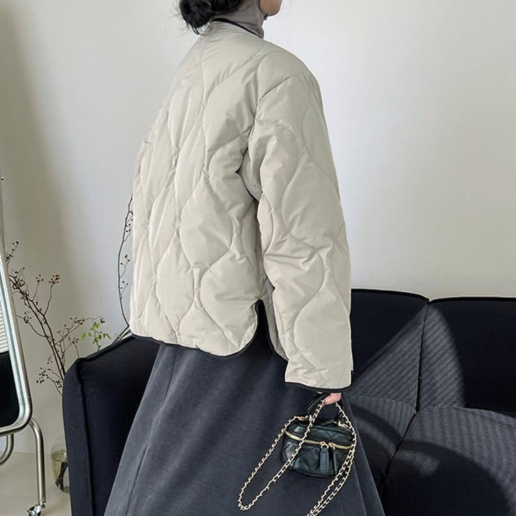 韓国ファッション オフィスバイカラー切替ノーカラー ダイヤ柄コート | 17kg | 詳細画像24 