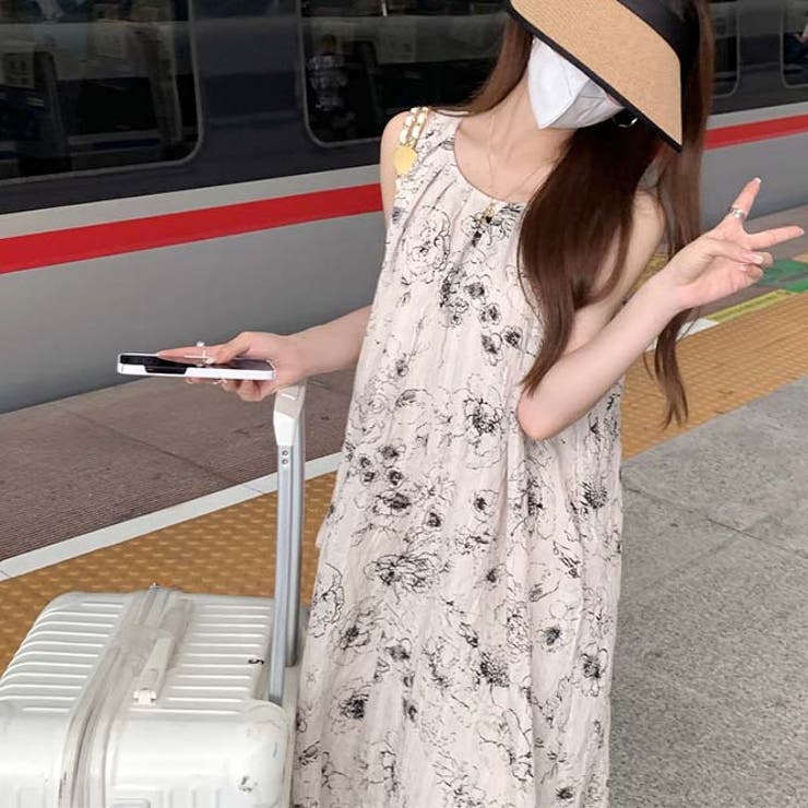 【即日発送】【フォロー割】夏の夜に咲く花♡さらりと着こなすノースリーブワンピ♡L 即日発送】【フォロー割】夏の夜に咲く花♡さらりと着こなす