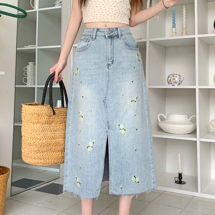 【CCロゴ刺繍入り美脚魅せのAライン】CHANEL デニムスカート チュクラ chuclla ハイウエスト デニムスカート 前スリット