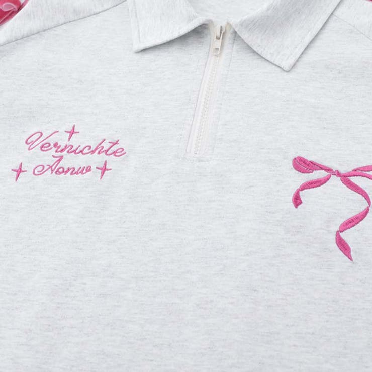 夏のカジュアルスポーツスタイル。蝶結デコレーションの半袖