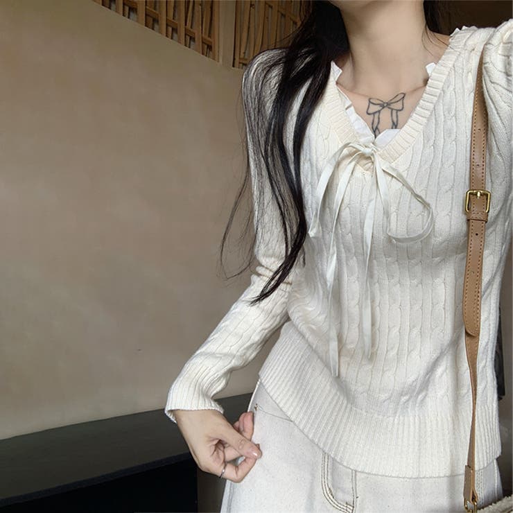 シンプルながらも洗練された。異なる素材やカラーのフェイクツーウェイニット | 17kg | 詳細画像6 