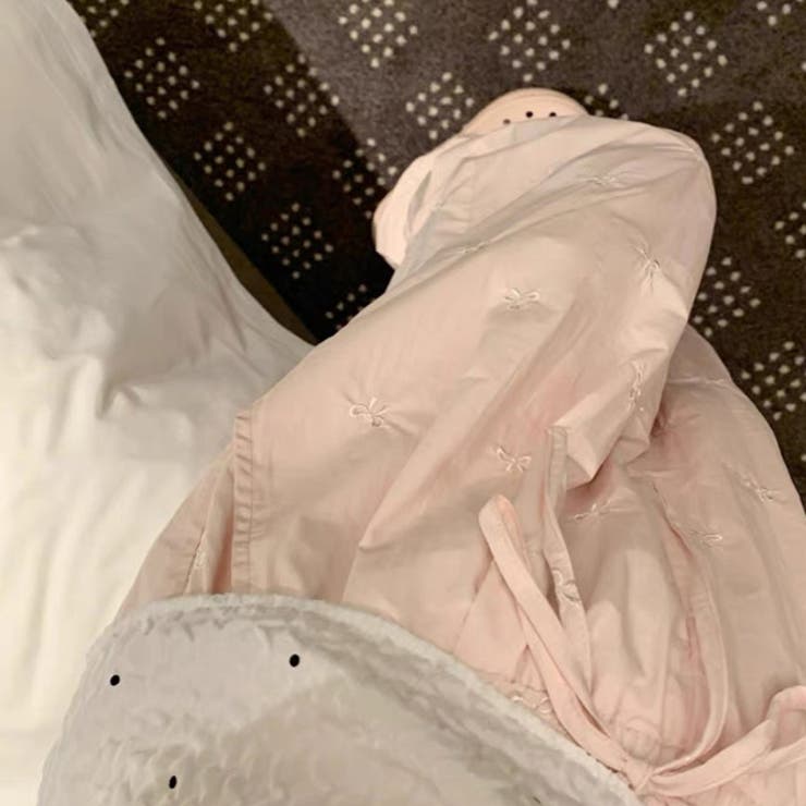 甘くてクールな。くすぐるピンクの刺繍カーゴパンツ | 17kg | 詳細画像2 