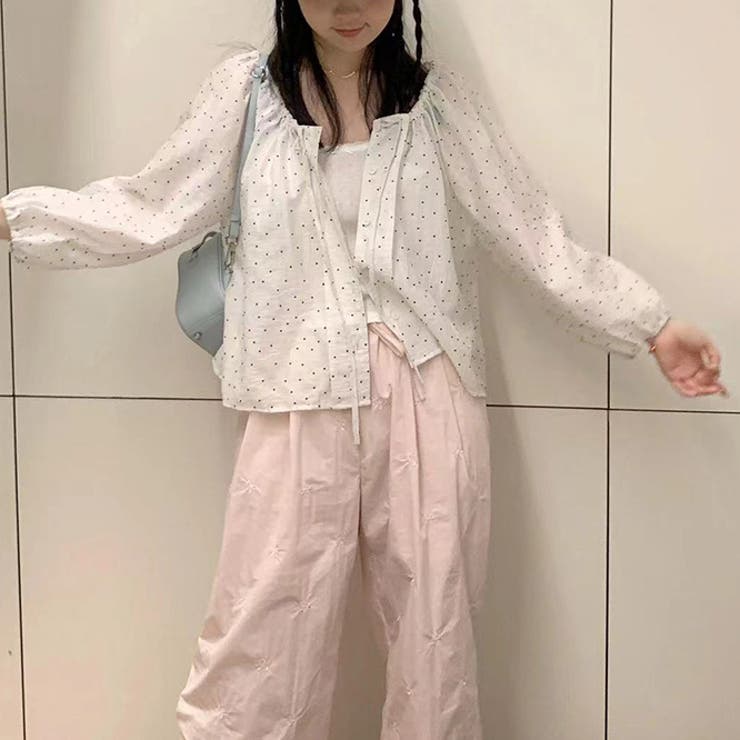 甘くてクールな。くすぐるピンクの刺繍カーゴパンツ | 17kg | 詳細画像13 