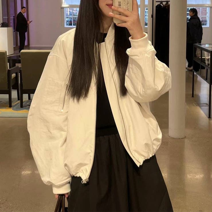 ホワイト | 気負わず快適☆【春】ノーカラーゆったりジャケット スタジャン風アウター | 17kg