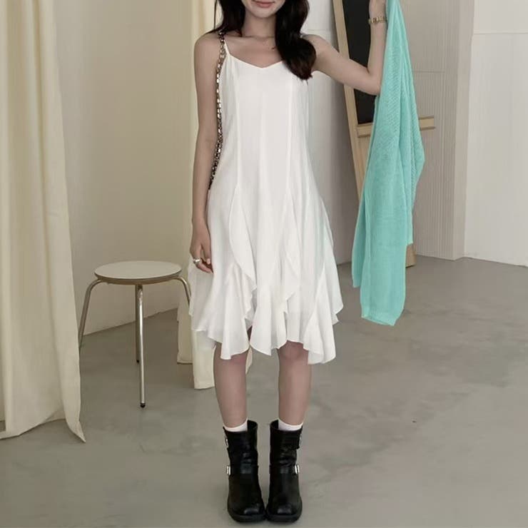 ホワイト | シンプルかつエレガントな【春】不規則レイヤード キャミソールワンピースロングワン… | 17kg