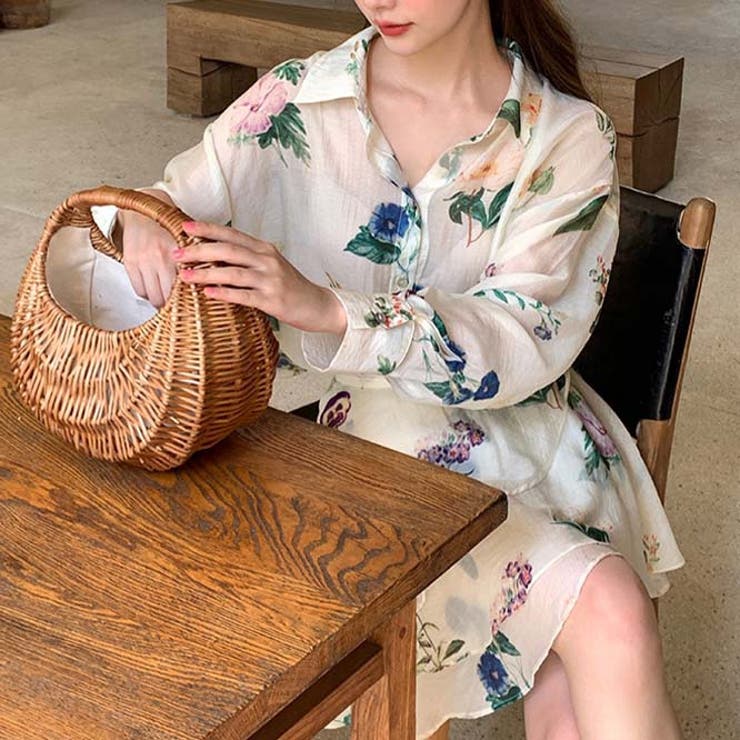 夏の日差し対策もバッチリ！プリント長袖シャツ+スカートの2点セット  