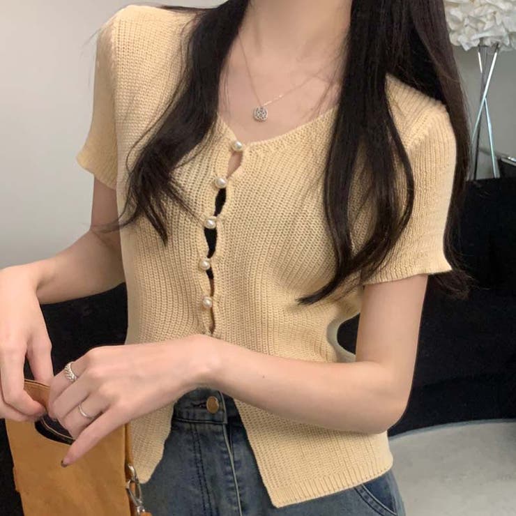 ほのかなセクシーさと安心感！デザイン感たっぷりのパールボタン付きVネック半袖ニッ… | 17kg | 詳細画像10 