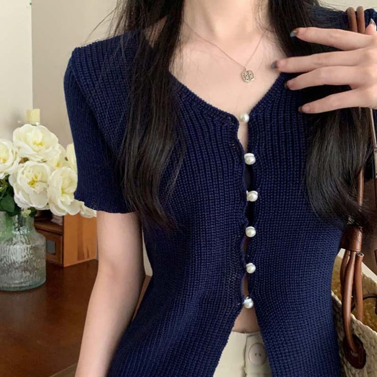 ほのかなセクシーさと安心感！デザイン感たっぷりのパールボタン付きVネック半袖ニッ… | 17kg | 詳細画像9 