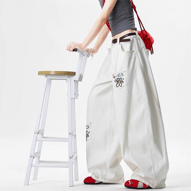 ゆるカワコーデ デニムパンツ フラワー刺繍 | 17kg | 詳細画像2 